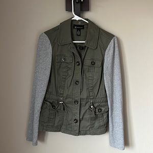 Adorable button up light weight jacket